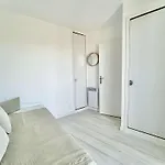 Calme Avec Terrasse A 2 Pas De La Benoit, 2 Pieces, 4 Couchages, - Fr-1-245-103 Apartment