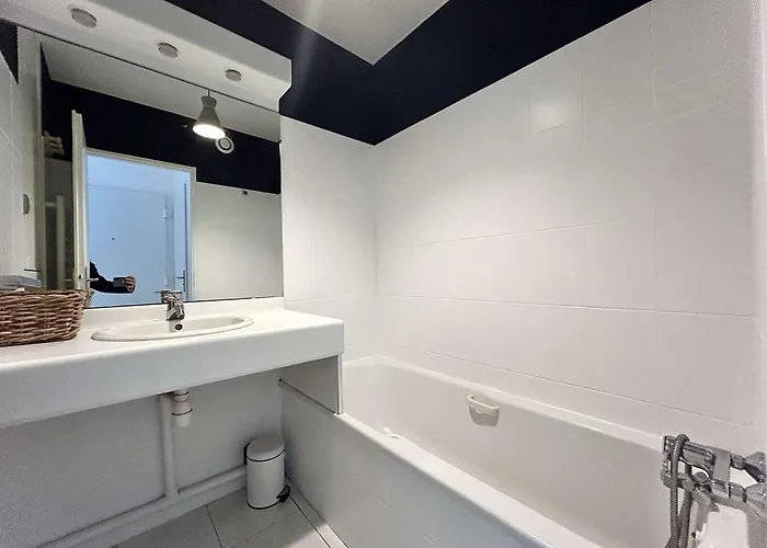 Calme Avec Terrasse A 2 Pas De La Benoit, 2 Pieces, 4 Couchages, - Fr-1-245-103 Apartment La Baule-Escoublac